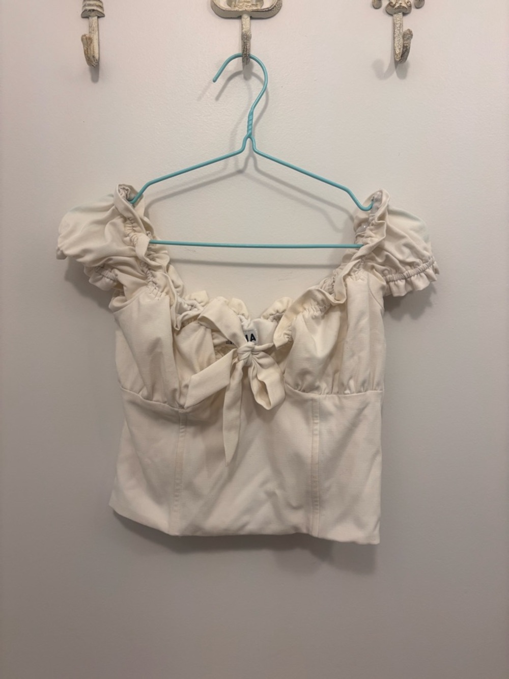 I.AM.GIA Cream Puff-Sleeve Tie-Front Crop Top
